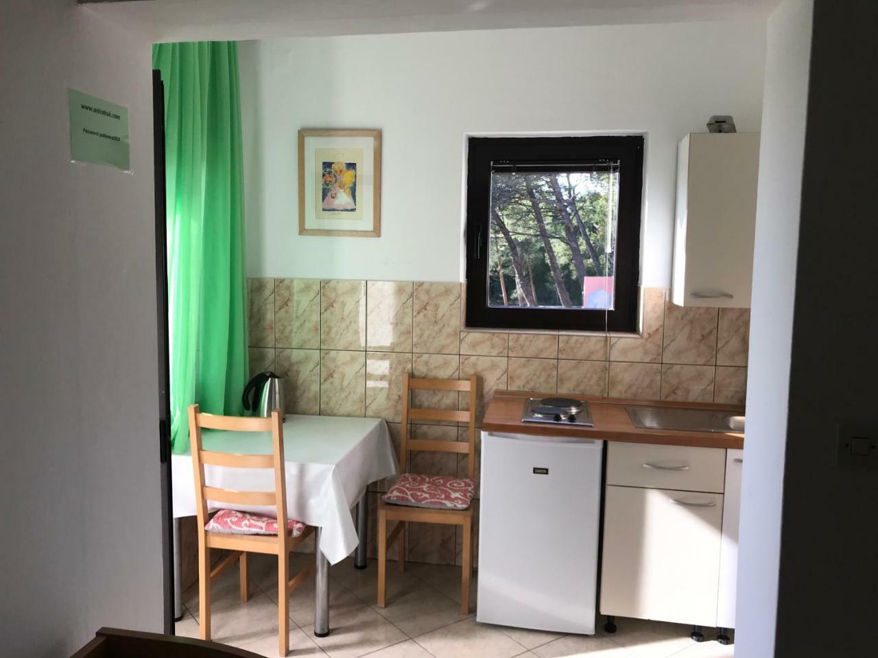 Apartman Ive Starigrad Paklenica Dış mekan fotoğraf